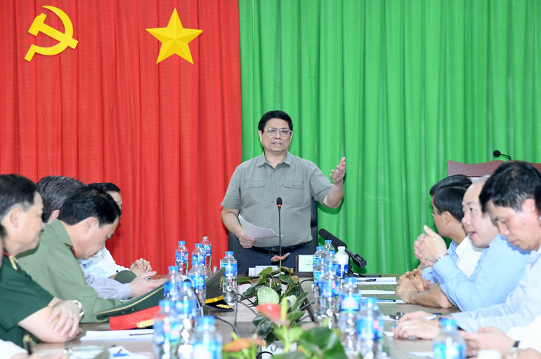 Thủ tướng Phạm Minh Chính phát biểu ý kiến chỉ đạo tại cuộc họp với các bộ, ngành, địa phương về dự án đường Vành đai 3 Thành phố Hồ Chí Minh.