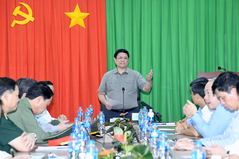 Thủ tướng Phạm Minh Chính phát biểu ý kiến chỉ đạo tại cuộc họp với các bộ, ngành, địa phương về dự án đường Vành đai 3 Thành phố Hồ Chí Minh.