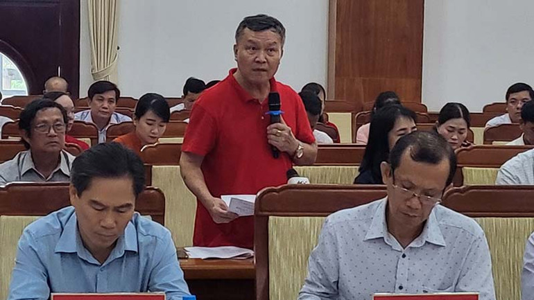 Các đại biểu trao đổi, thảo luận tại Hội thảo.