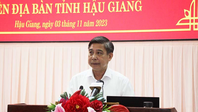 Chủ tịch UBND tỉnh Hậu Giang, Đồng Văn Thanh phát biểu tại buổi tọa đàm.