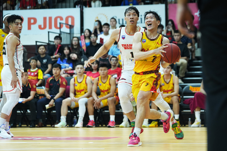 Dư Minh An dẫn bóng đột phá. (Ảnh: VBA)