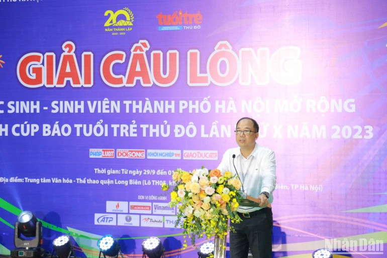 Nhà báo Nguyễn Mạnh Hưng - Tổng Biên tập báo Tuổi trẻ Thủ đô, Trưởng Ban tổ chức giải phát biểu tại Lễ khai mạc. Nhà báo Nguyễn Mạnh Hưng - Tổng Biên tập báo Tuổi trẻ Thủ đô, Trưởng Ban tổ chức giải phát biểu tại Lễ khai mạc.