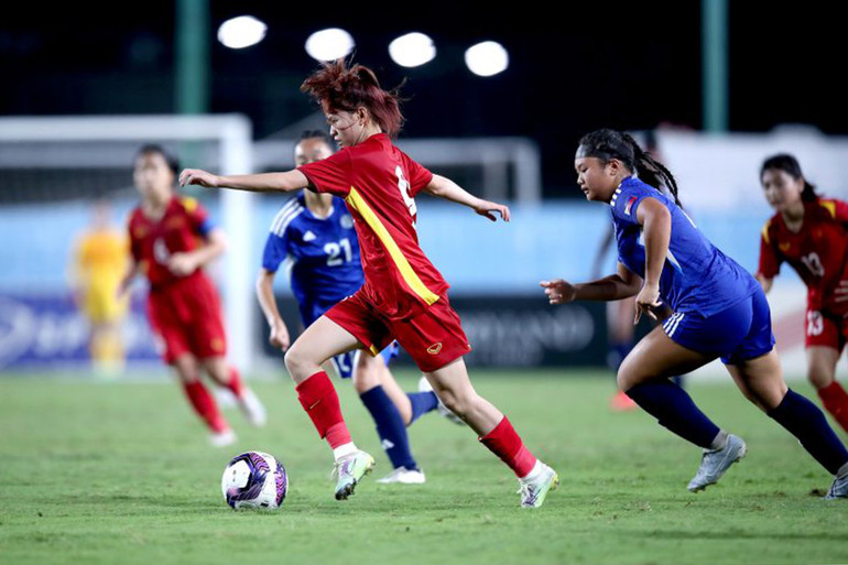 Các cầu thủ Philippines sở hữu thể hình nhỉnh hơn. (Ảnh: VFF)