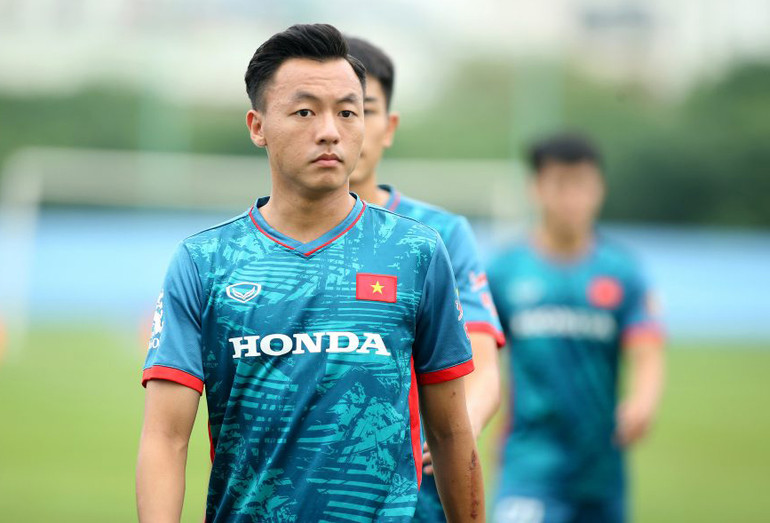 Tiền vệ Nguyễn Thái Sơn (Đông Á Thanh Hóa) dưới màu áo đội tuyển Olympic Việt Nam. (Ảnh: VFF)