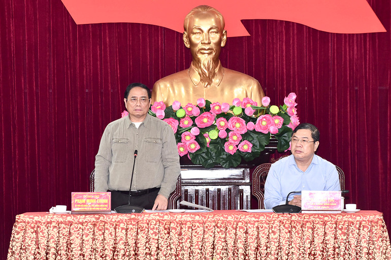 Thủ tướng Phạm Minh Chính tại buổi làm việc.
