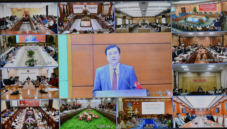 Hội nghị tổng kết, triển khai nhiệm vụ năm 2023 ngành Nông nghiệp và Phát triển nông thôn được truyền trực tuyến tới các tỉnh, thành phố cả nước.