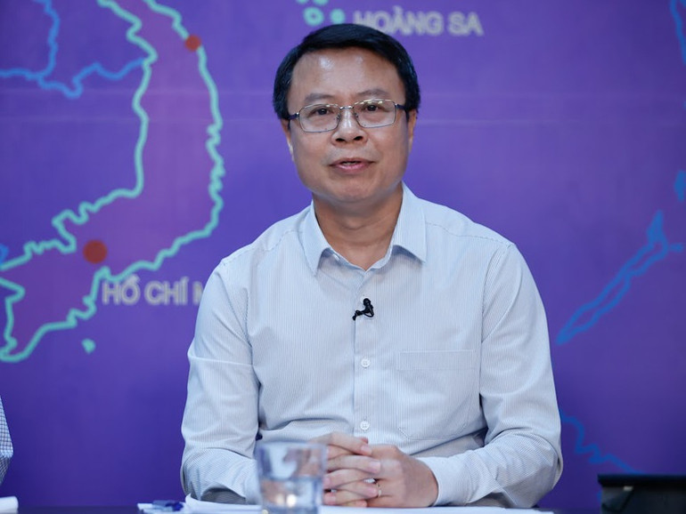 Phó Cục trưởng Cục Điện lực Đoàn Ngọc Dương chia sẻ tại Tọa đàm. (Ảnh: VGP)