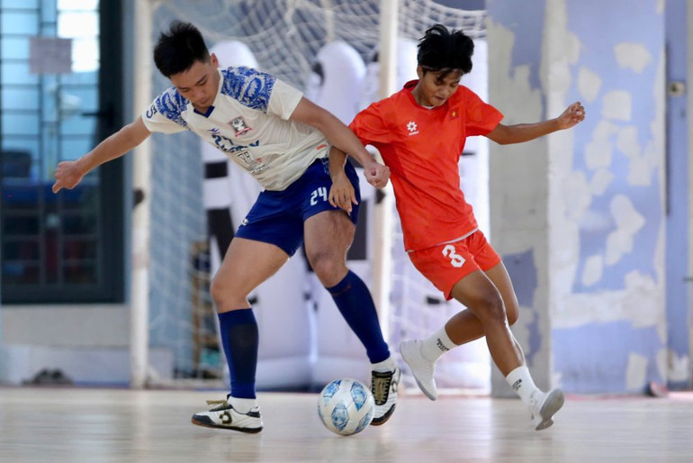 Dù chỉ là đấu tập, trận đấu diễn ra khá căng thẳng. (Ảnh: VFF)