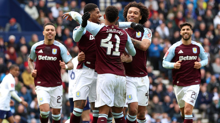 Aston Villa cần phải vô địch Champions League để mở ra cơ hội lịch sử.