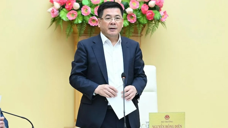 Bộ trưởng Nguyễn Hồng Diên phát biểu chỉ đạo cuộc họp