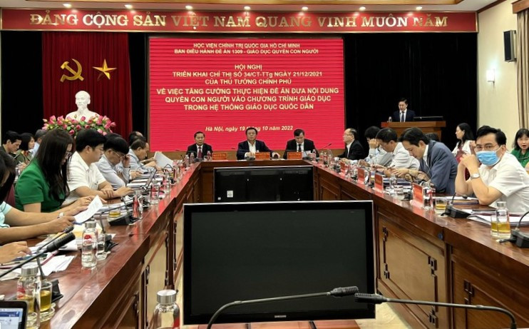 Hội nghị toàn quốc triển khai thực hiện "Chỉ thị số 34/TTg ngày 21/12/2021 của Thủ tướng Chính phủ về việc tăng cường thực hiện Đề án đưa nội dung quyền con người vào Chương trình giáo dục trong hệ thống giáo dục quốc dân".