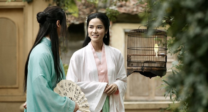 Cảnh trong phim "Hồng Hà nữ sĩ"