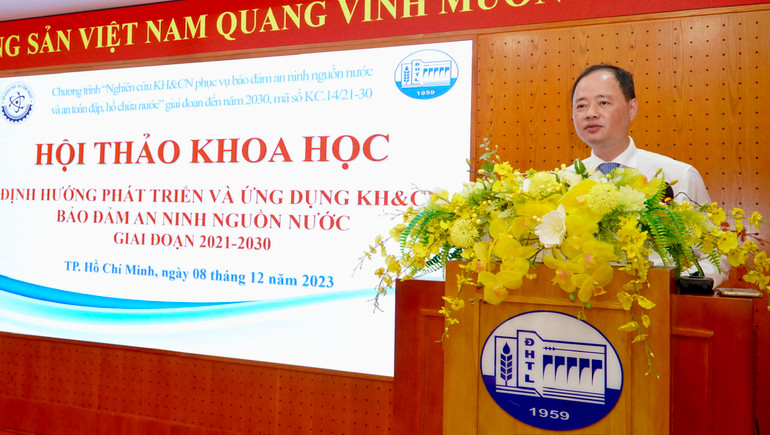 Thứ trưởng Khoa học và Công nghệ Trần Hồng Thái phát biểu tại hội thảo.