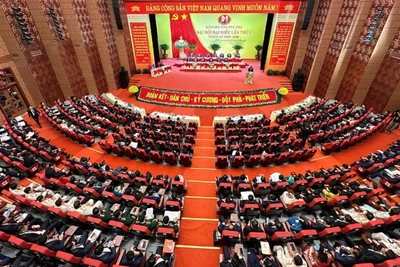 Toàn cảnh Đại hội Đảng bộ tỉnh Phú Thọ lần thứ I.