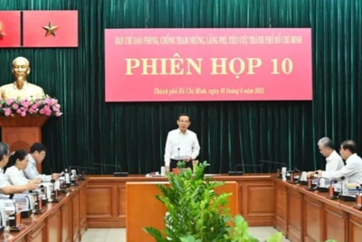 Đồng chí Nguyễn Văn Nên phát biểu kết luận phiên họp. (Ảnh: Trung tâm Báo chí Thành phố Hồ Chí Minh)