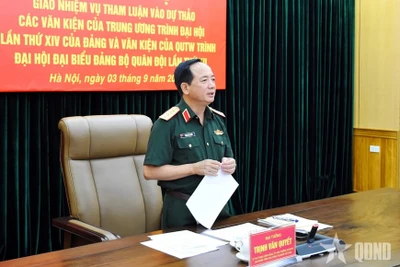 Đại tướng Trịnh Văn Quyết phát biểu định hướng nội dung trong tham gia đóng góp ý kiến tại Đại hội đại biểu Đảng bộ Quân đội lần thứ XII. (Ảnh qdnd.vn)