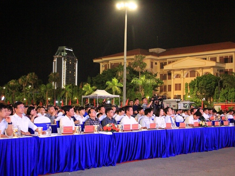 Các đại biểu tham dự lễ phát động. cac-dai-bieu-tham-du-le-phat-dong-20250606213027.jpg