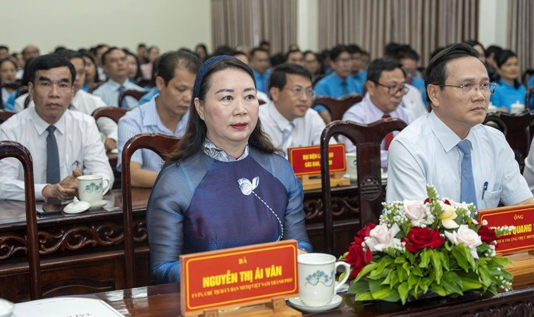Các đại biểu tham dự hội nghị. a2.jpg
