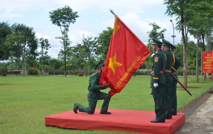 Chiến sĩ mới tuyên thệ. img-0815-8443.jpg