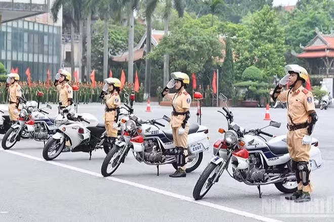 Học viên Học viện Cảnh sát nhân dân. (Ảnh: THỦY NGUYÊN)