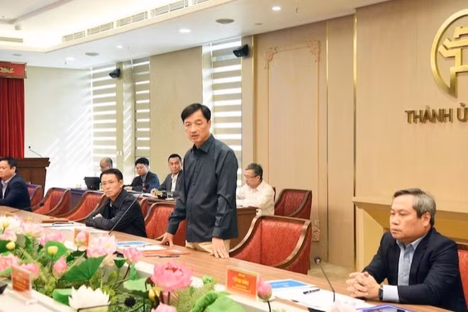 Bí thư Thành ủy Hà Nội Nguyễn Duy Ngọc phát biểu chỉ đạo.