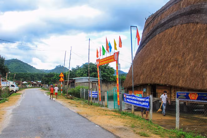 Bộ mặt xã Đăk Kôi ngày càng khang trang, sạch đẹp.