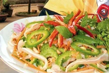 Gỏi mướp xoắn