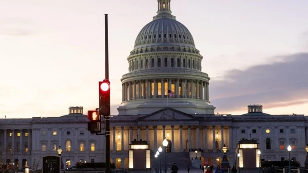 Tình trạng đóng cửa từng phần của chính phủ liên bang Mỹ tiếp diễn. (Ảnh minh họa: Xinhua)