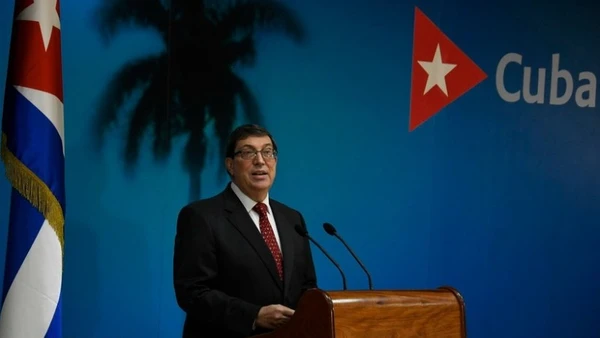 Bộ trưởng Ngoại giao Cuba Bruno Rodriguez phát biểu tại cuộc họp báo ở La Habana. (Ảnh: THX/TTXVN)