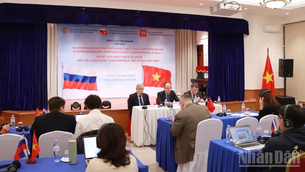 Quang cảnh họp báo. (Ảnh: TRUNG HƯNG)