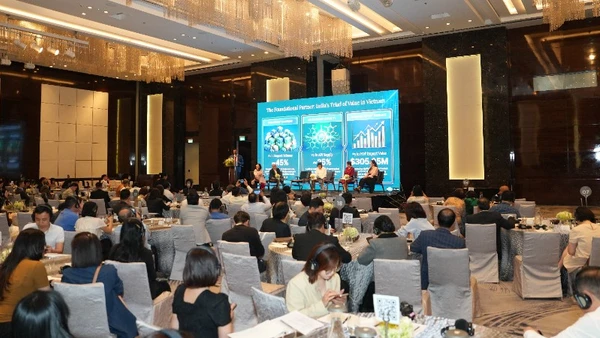 Quang cảnh sự kiện Kết nối Doanh nghiệp Ấn Độ-Việt Nam trong lĩnh vực dược phẩm và thiết bị y tế.