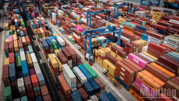 Hiện tại, chưa có thông tin thiệt hại cụ thể về các lô hàng hóa xuất nhập khẩu giữa các doanh nghiệp Việt Nam và đối tác Israel. (Ảnh minh họa: THÀNH ĐẠT)