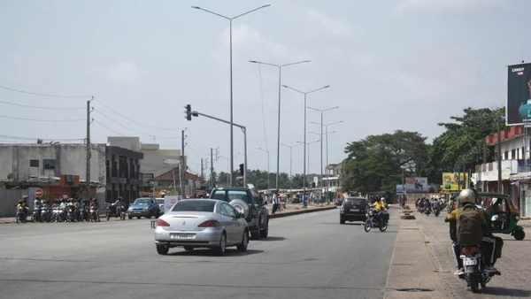 Quang cảnh đường phố tại Cotonou, Benin. (Ảnh: Xinhua)