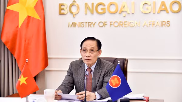 Ủy viên Bộ Chính trị, Bộ trưởng Ngoại giao Lê Hoài Trung. (Ảnh: Báo Thế giới và Việt Nam)