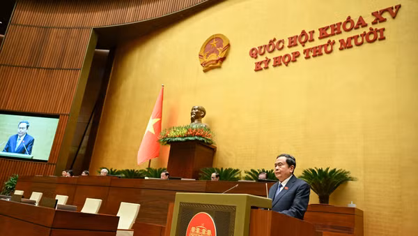 Chủ tịch Quốc hội Trần Thanh Mẫn phát biểu bế mạc Kỳ họp thứ 10, Quốc hội khóa XV. (Ảnh: DUY LINH)