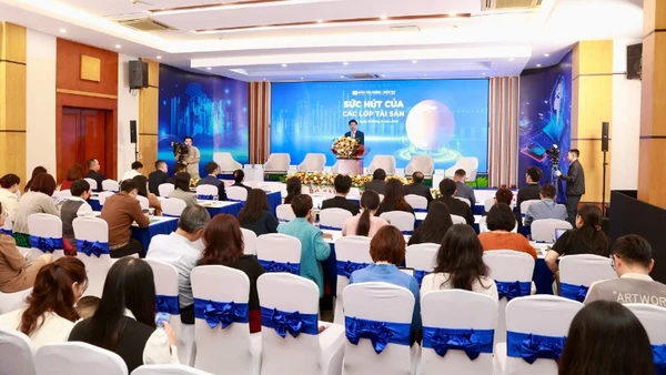 Quang cảnh tọa đàm.