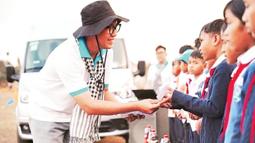 Ngọc Hải không ngừng nỗ lực để ngày càng thực hiện được nhiều hoạt động thiện nguyện. Ảnh: NVCC