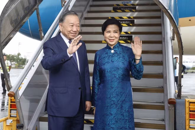 Tổng Bí thư, Chủ tịch nước Tô Lâm và Phu nhân rời thủ đô Manila, kết thúc tốt đẹp chuyến thăm cấp Nhà nước tới Philippines. (Ảnh: TTXVN)