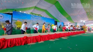 Lãnh đạo tỉnh Đồng Nai khởi công dự án thành phần 5-Cao tốc Gia Nghĩa-Chơn Thành.
