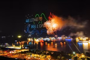 Carnaval Hạ Long là sản phẩm du lịch hấp dẫn du khách trong nước và quốc tế.