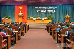 Toàn cảnh kỳ họp.