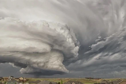 Lốc xoáy tại Brazil làm ít nhất 5 người tử vong và 130 người bị thương