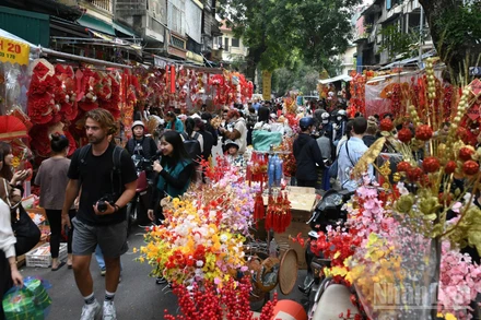 Từ tháng 12/2025-tháng 2/2026, mỗi tháng, lượng khách quốc tế đến Việt Nam đều đạt trên 2 triệu lượt. (Ảnh: THÀNH ĐẠT)