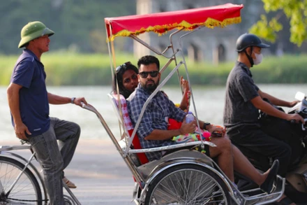 Việt Nam đón trên 15,4 triệu lượt khách quốc tế trong 9 tháng đầu năm 2025. (Ảnh: TTXVN)