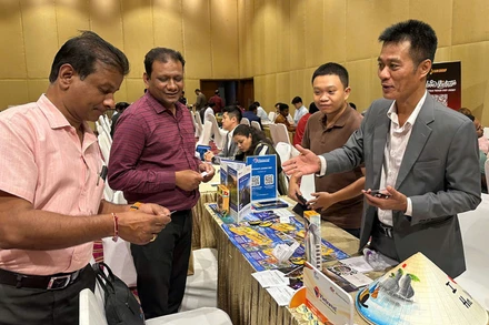 Doanh nghiệp Việt Nam-Ấn Độ gặp gỡ, trao đổi trong Chương trình giới thiệu du lịch Việt Nam, kết nối doanh nghiệp tại Ấn Độ. (Ảnh: TITC)