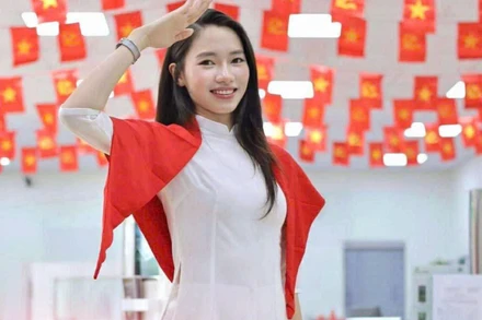 Triển lãm “95 năm Cờ Đảng soi đường” số 3D 360°: Cầu nối để giới trẻ “chạm” vào lịch sử từ mọi khoảng cách địa lý