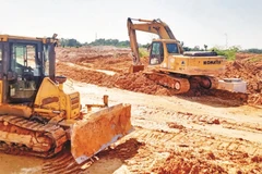 Hạ tầng Khu Công nghiệp Sông Công II, giai đoạn 2 đang được khẩn trương thi công để đầu năm 2026 giao đất cho nhà đầu tư thứ cấp.