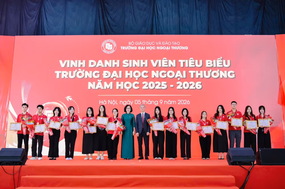 Vinh danh sinh viên tiêu biểu Trường đại học Ngoại thương năm học 2026-2027 (Ảnh: FTU)
