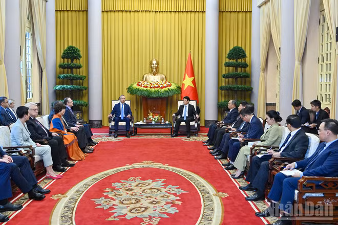 Chủ tịch nước Lương Cường tiếp Thống đốc tỉnh Kaluga (Liên bang Nga) Vladislav Valerievich Shapsha.