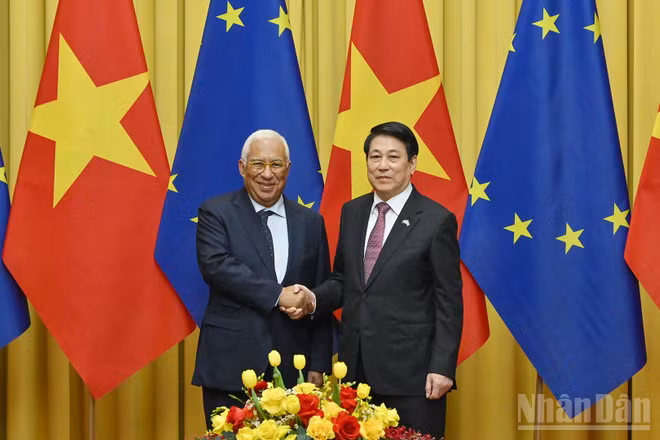 Chủ tịch nước Lương Cường và Chủ tịch Hội đồng châu Âu Antonio Costa.